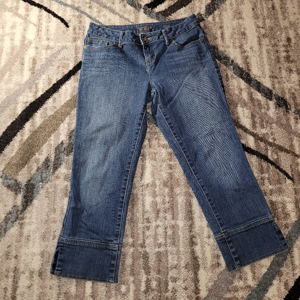 Vera Wang straight leg capri jeans size 6